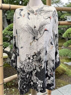 Crane & Floral Button-Front Tunic - Black, White & Red Accents